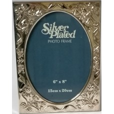 Silver-plated photo frame with artistic design